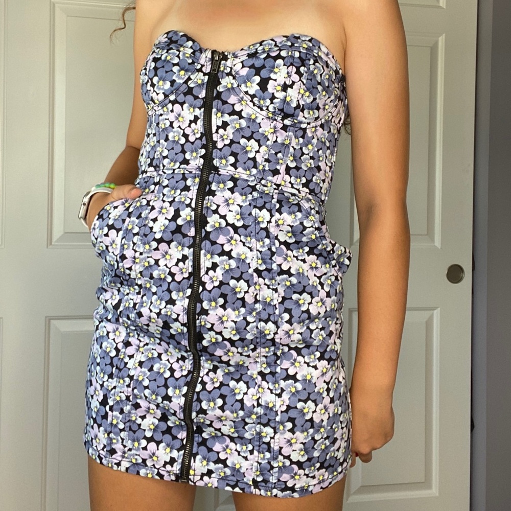 H&M strapless fitted dress